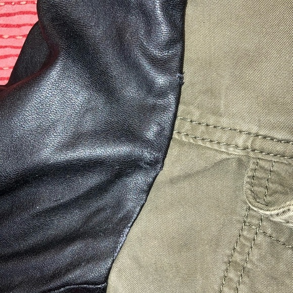 Talula small army Green / Black Utility Jacket with Hood - damaged - Picture 8 of 16